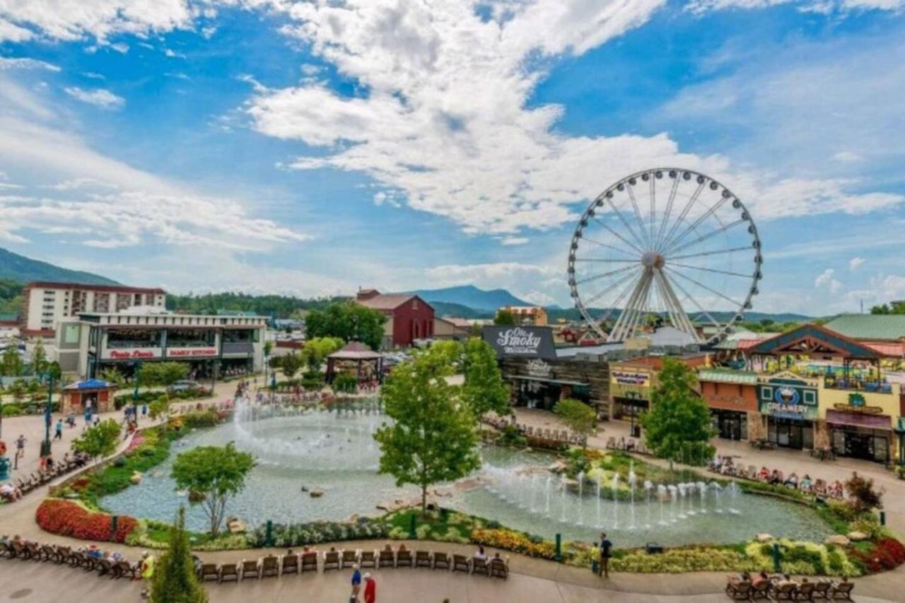 Gt307 Romantic Condo Downtown Gatlinburg & Pool エクステリア 写真