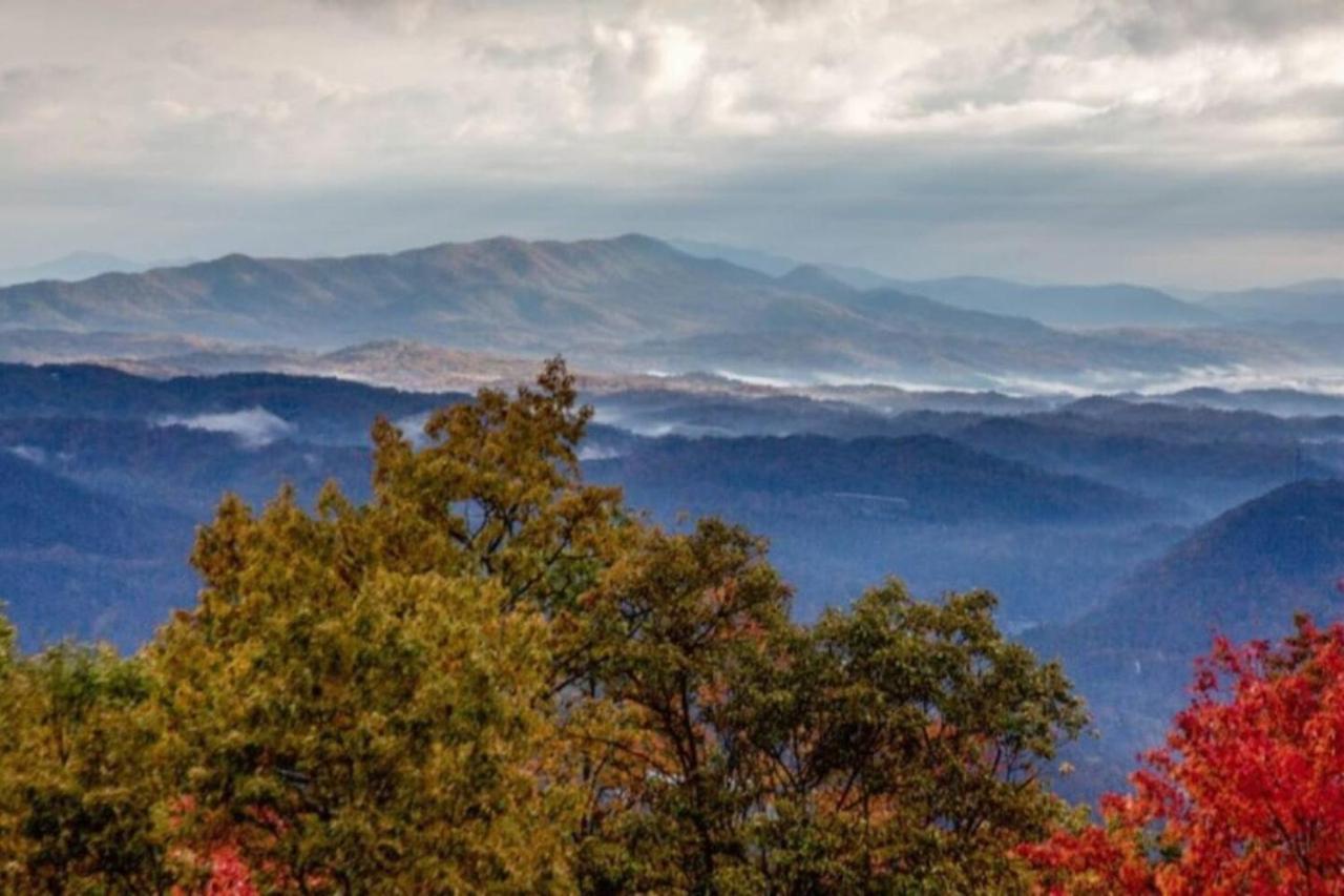 Gt307 Romantic Condo Downtown Gatlinburg & Pool エクステリア 写真