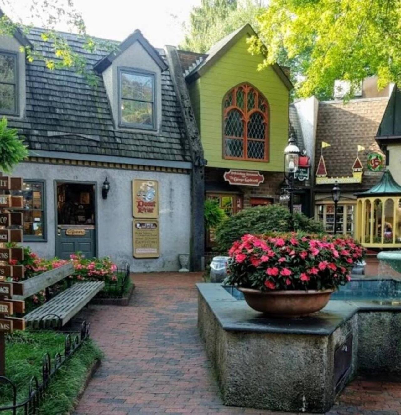 Gt307 Romantic Condo Downtown Gatlinburg & Pool エクステリア 写真