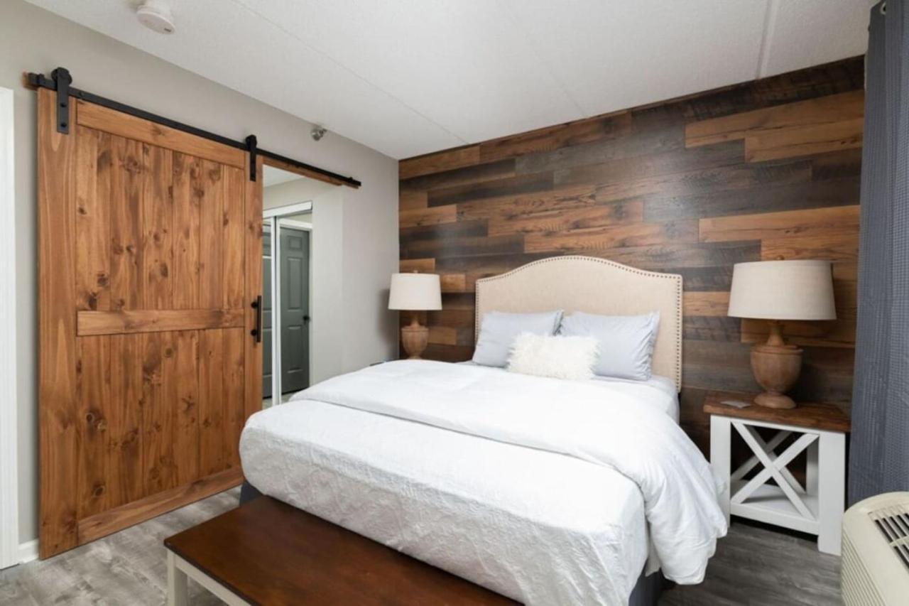 Gt307 Romantic Condo Downtown Gatlinburg & Pool エクステリア 写真